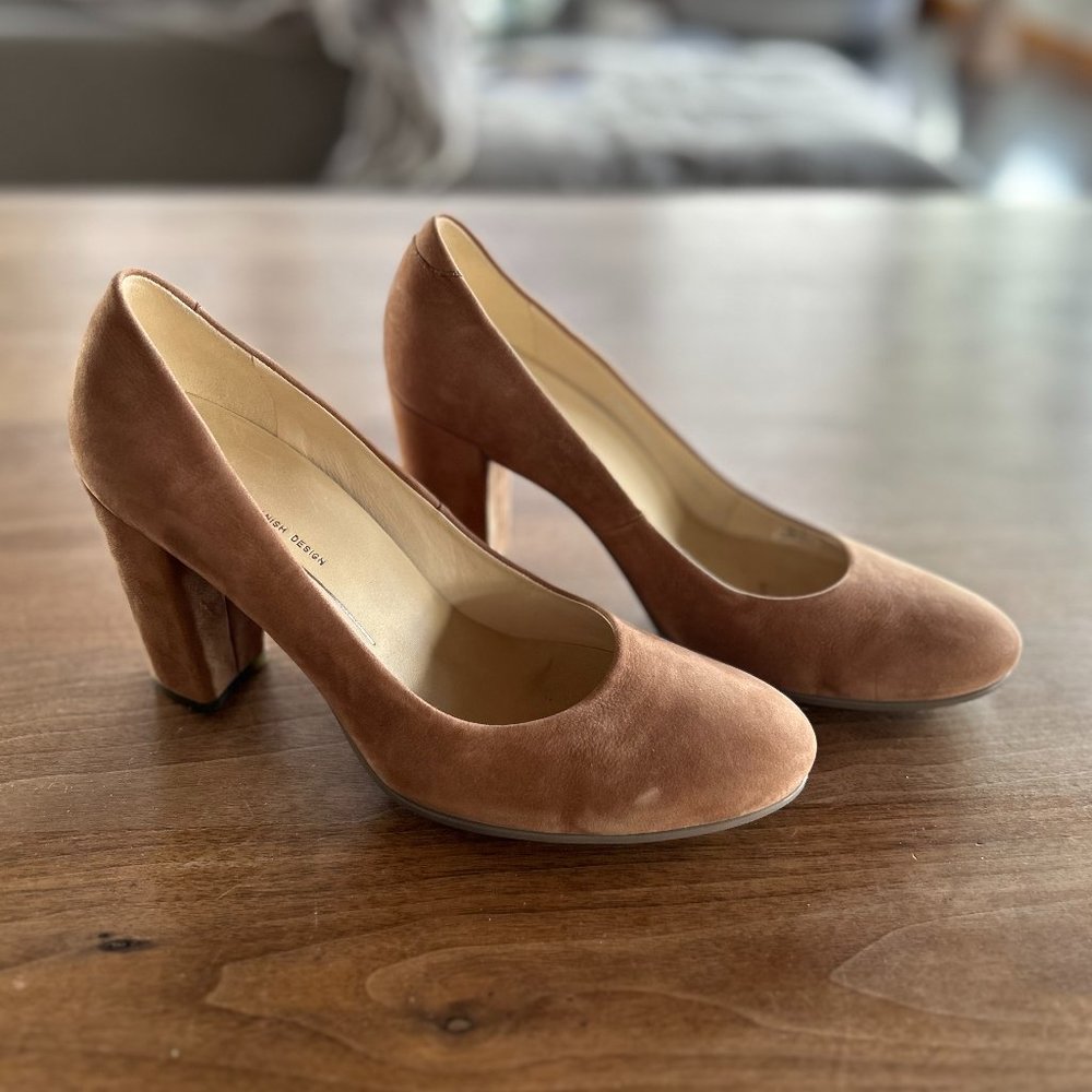Ecco Leather Pumps Size EUR 40 (US 9)